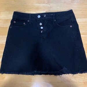 American Eagle Black Denim Skirt | 00